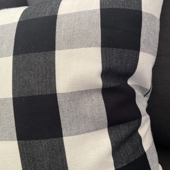 Buffalo plaid black white decorative pillow down feather insert - Picture 5 of 5
